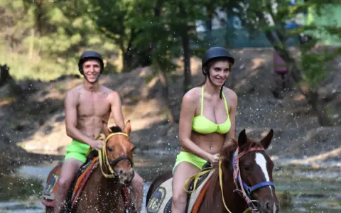 Koňské safari (Jízda na koni)