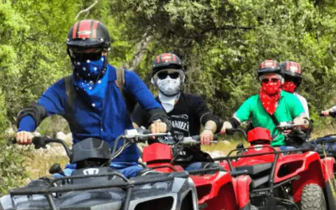 Safari cu ATV-ul (Quad)
