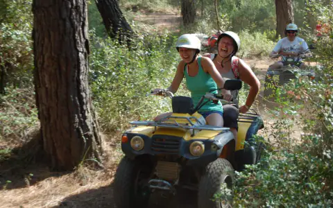Safari cu ATV-ul (Quad)