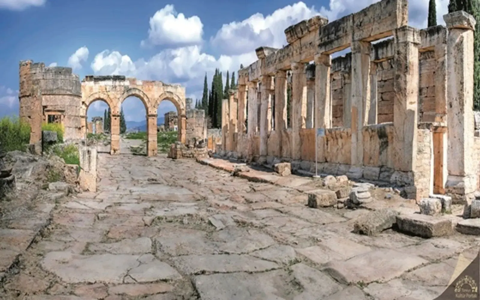 Pamukkale & Hierapolis Tour