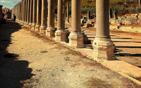 Výlet: Perge, divadlo Aspendos a vodopád Kurşunlu