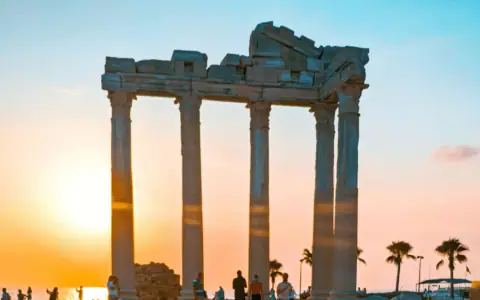Výlet: Perge, divadlo Aspendos a vodopád Kurşunlu